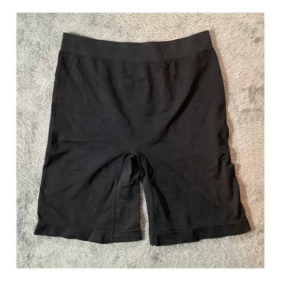 The Unbranded Brand Pants - Women's Black Seamless Biker Shorts Size S Compression Yoga Athletic
